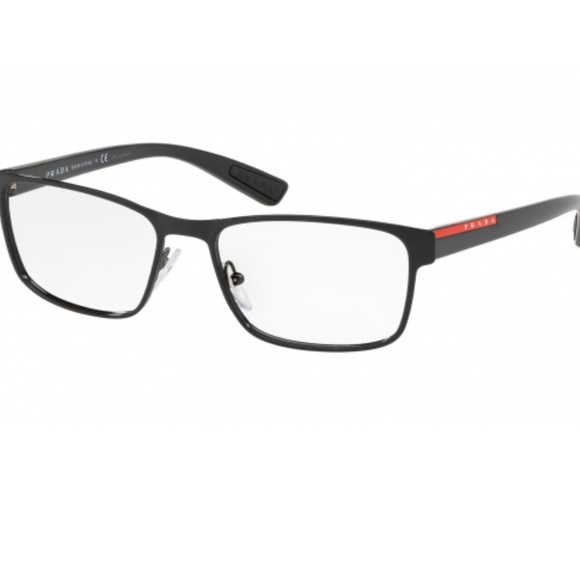 Prada - Picture 2 of 2